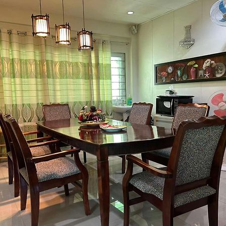 All Care Bed And Breakfast Tagaytay City Bagian luar foto