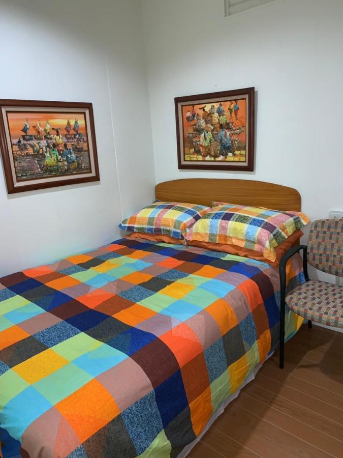 All Care Bed And Breakfast Tagaytay City Bagian luar foto