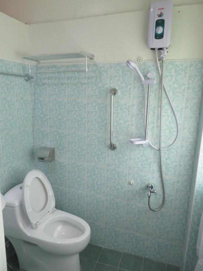 All Care Bed And Breakfast Tagaytay City Bagian luar foto