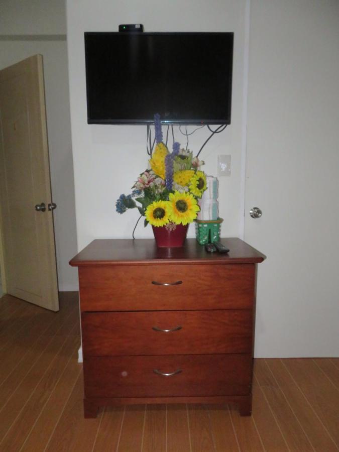 All Care Bed And Breakfast Tagaytay City Bagian luar foto