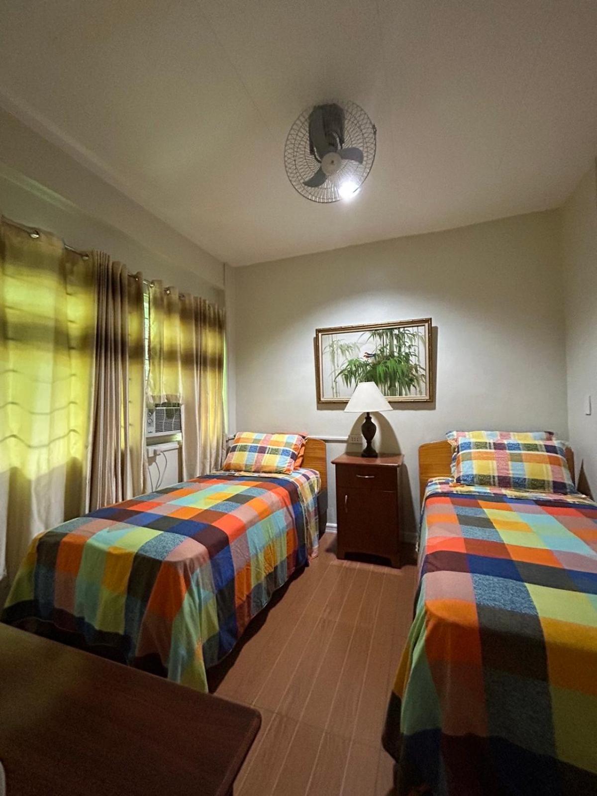 All Care Bed And Breakfast Tagaytay City Bagian luar foto